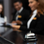 A trilha sonora da sua estadia: a rádio online como diferencial para hotéis.