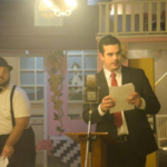 Uma viagem pela história do entretenimento radiofônico.